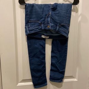 Hollister Size 24/27 junior dark denim jeans.